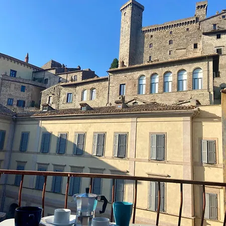 And Castle View Scenic Rooftop Terrace Overlooking