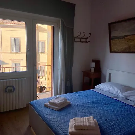 Apartment And Castle View Scenic Rooftop Terrace Overlooking *